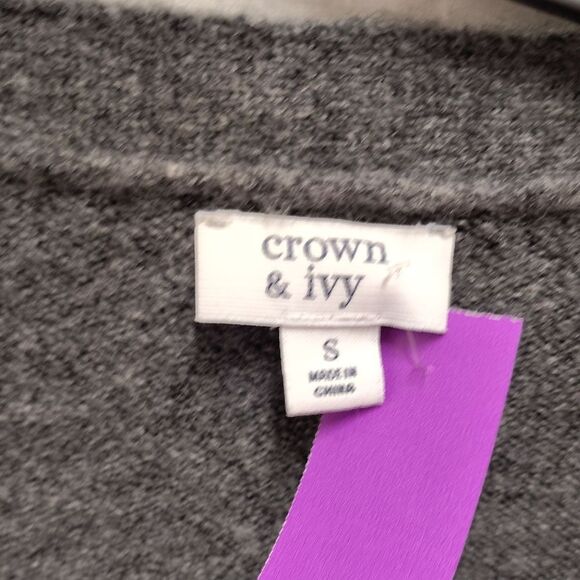 Crown & Ivy Gray Cardigan Sweater V-Neck Knit - Picture 2 of 4